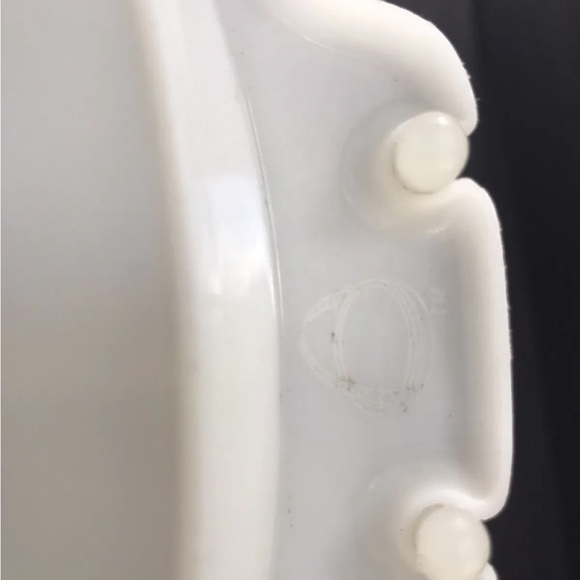 Tupperware 6 Section Divided Snack Tray with Lid & handle 405-1 - Made in USA - Picture 8 of 9